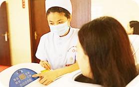 ���߽���